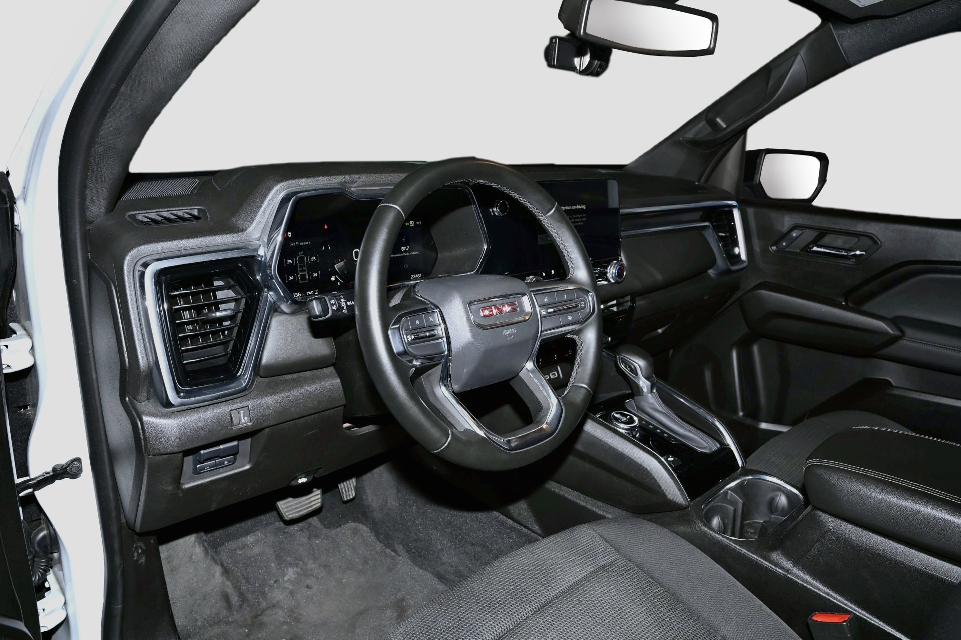 Used 2024 GMC Canyon Elevation w/ Convenience Package AWD/4WD image 24