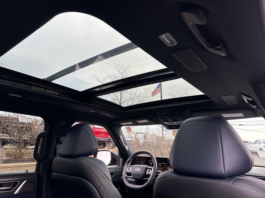 New 2026 INFINITI QX80 4WD w/ Sport Exterior Package image 22