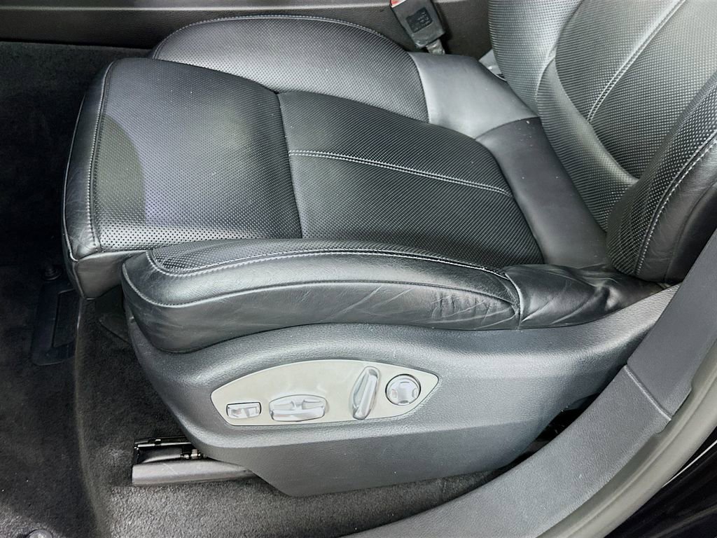 Used 2017 Porsche Cayenne image 20