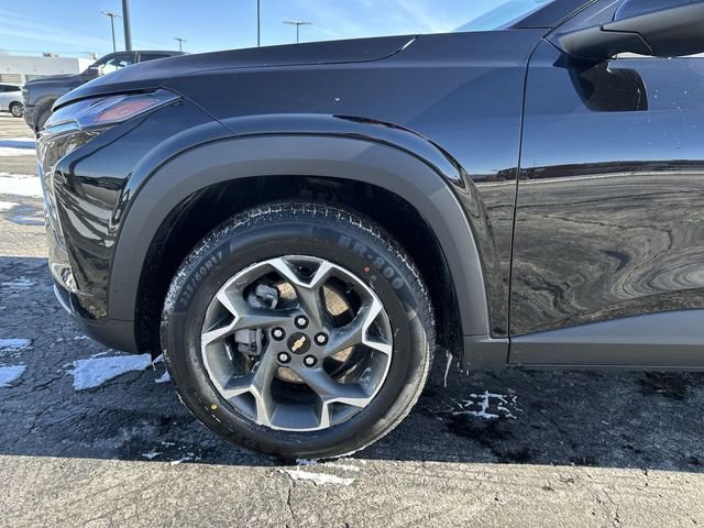 Used 2024 Chevrolet Trax LT image 33