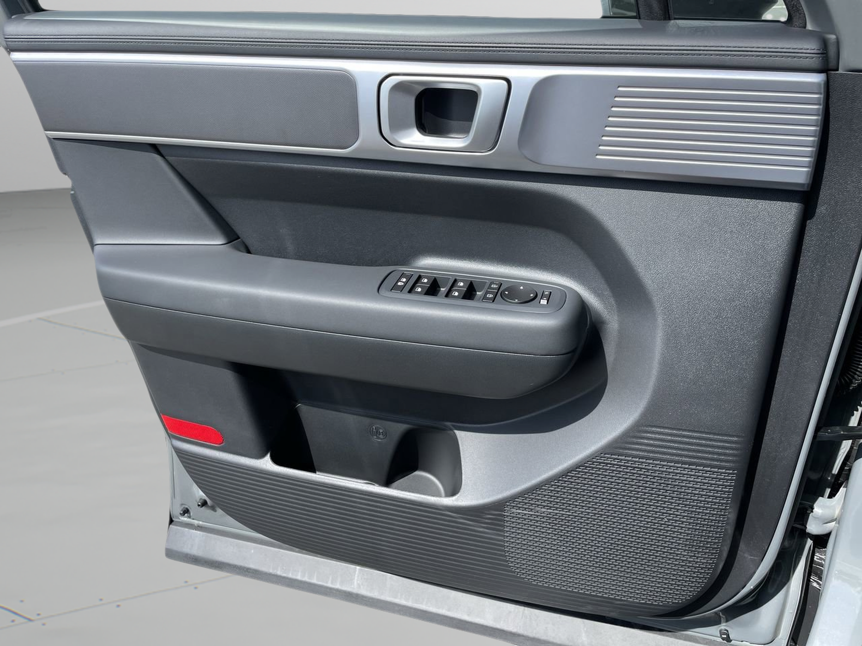 Certified 2026 Hyundai Santa Fe SE FWD image 17