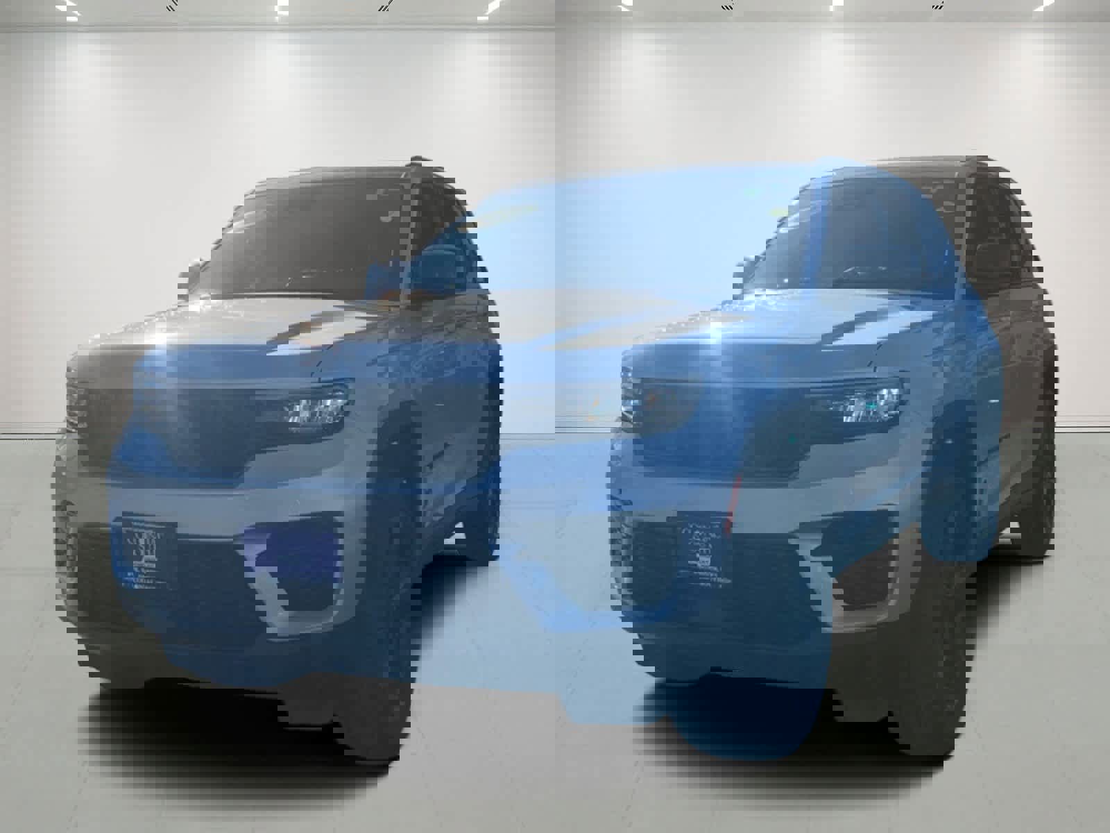 Used 2023 Jeep Grand Cherokee Altitude image 1