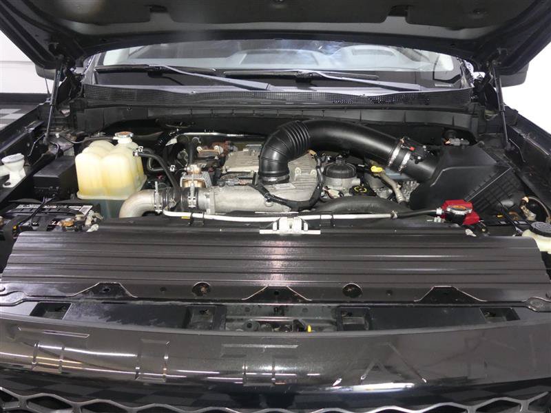 Used 2018 Nissan Titan PRO-4X AWD/4WD image 11