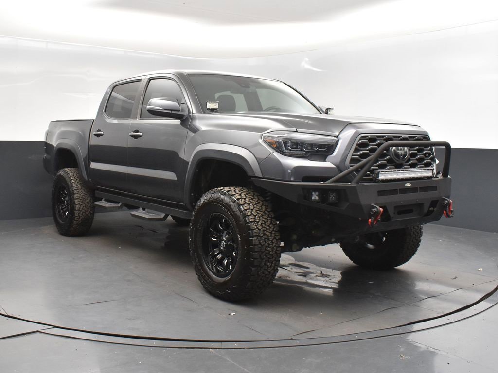 Used 2020 Toyota Tacoma TRD Off-Road image 9