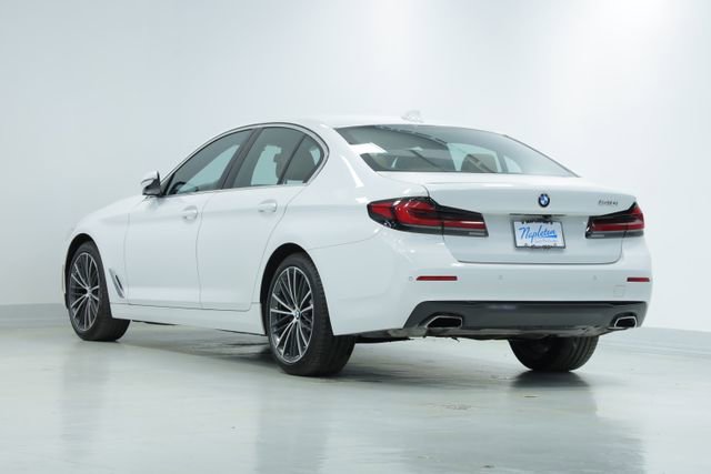 Used 2023 BMW 540i w/ Convenience Package image 6