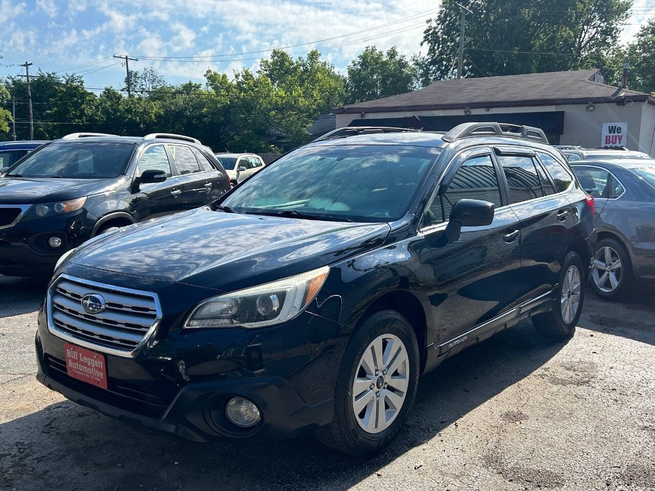 Used 2015 Subaru Outback 2.5i Premium AWD/4WD image 2