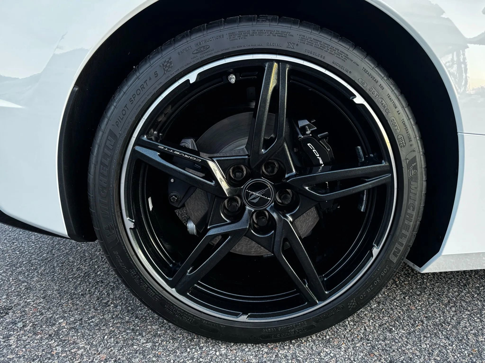 Used 2020 Chevrolet Corvette Stingray Premium Cpe w/ 3LT Preferred Equipment Group image 13