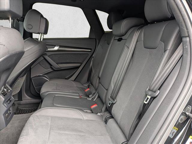 Used 2022 Audi SQ5 Premium Plus w/ Premium Plus Package AWD/4WD image 15
