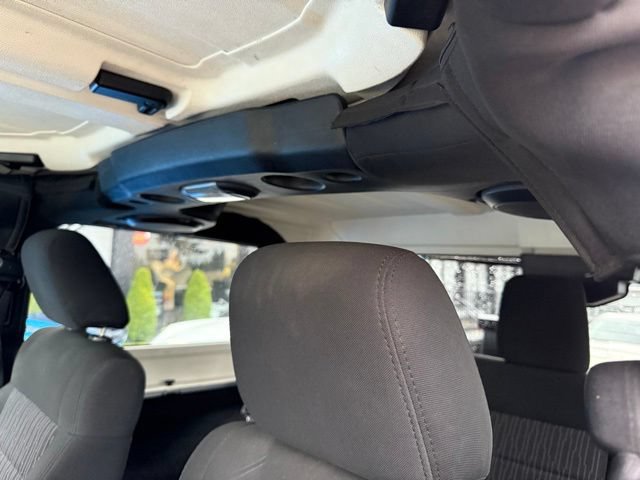 Used 2012 Jeep Wrangler Sport AWD/4WD image 18