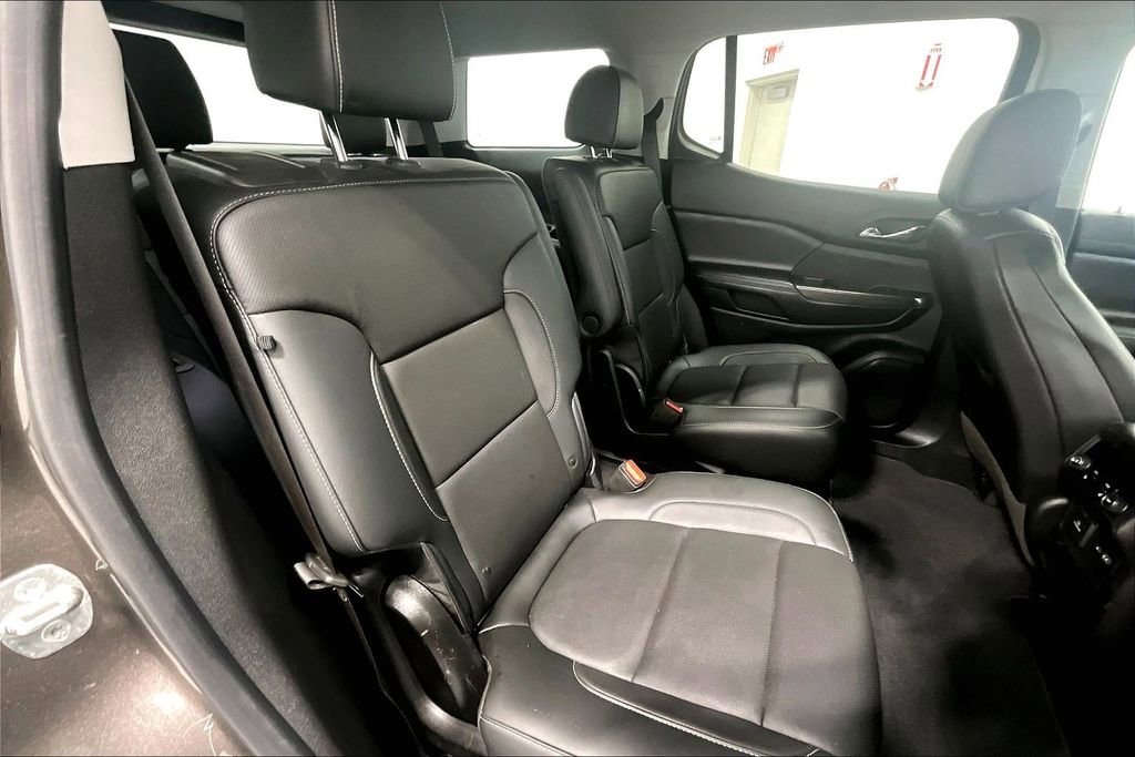 Used 2020 GMC Acadia SLT w/ Premium Package image 27