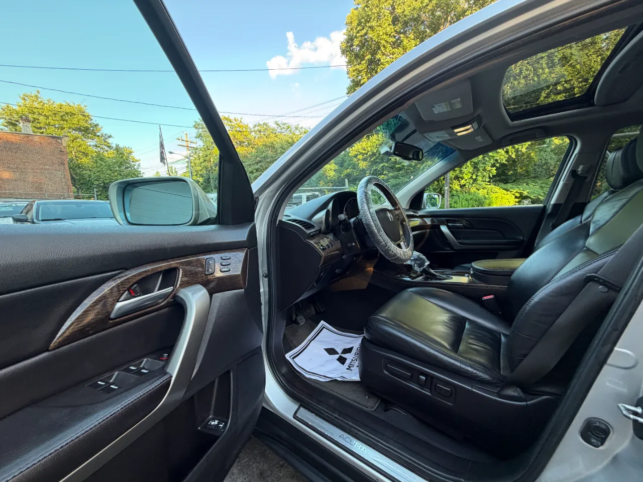 Used 2011 Acura MDX w/ Technology Package AWD/4WD image 17