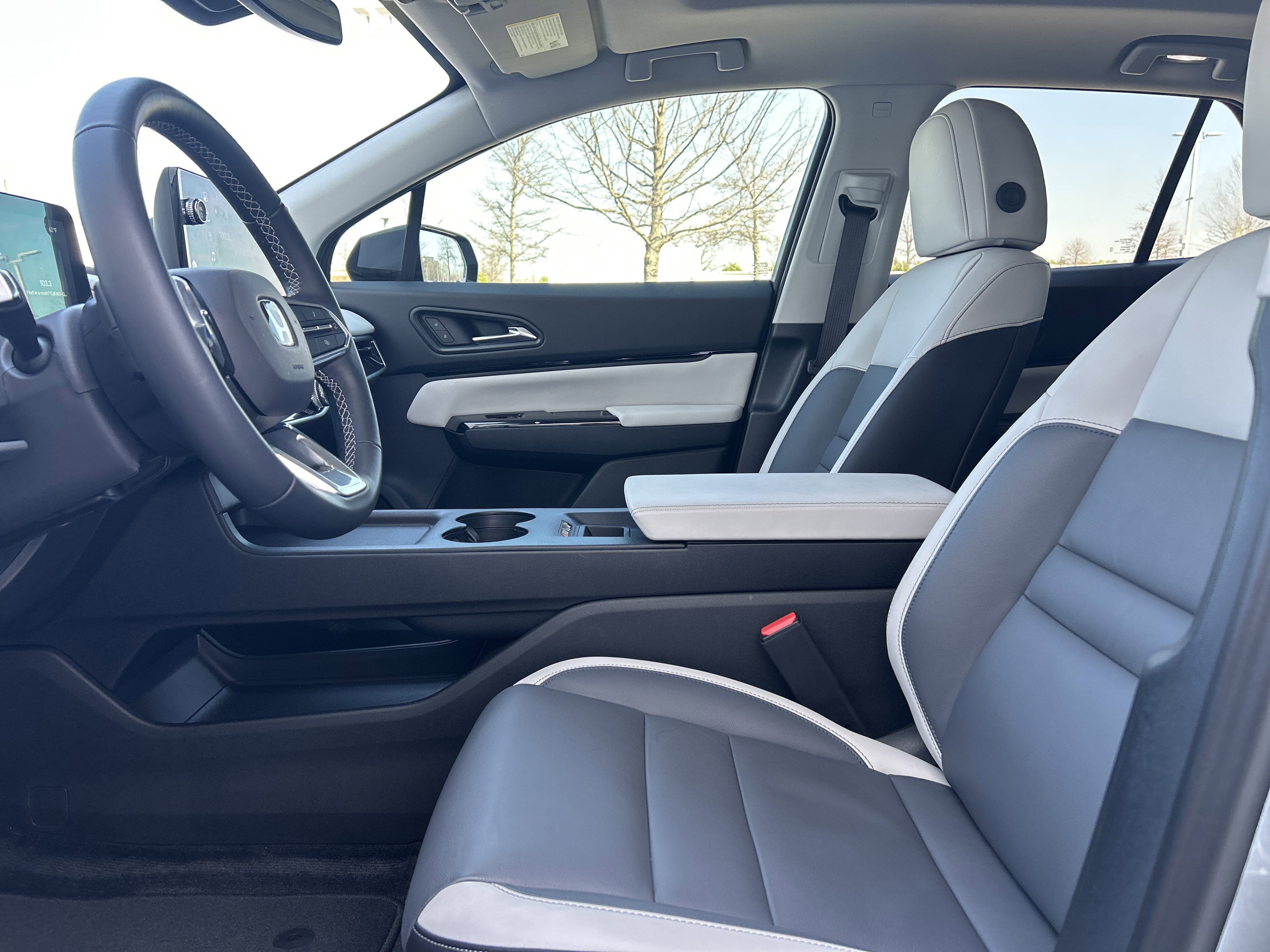 Used 2025 Honda Prologue Touring image 24