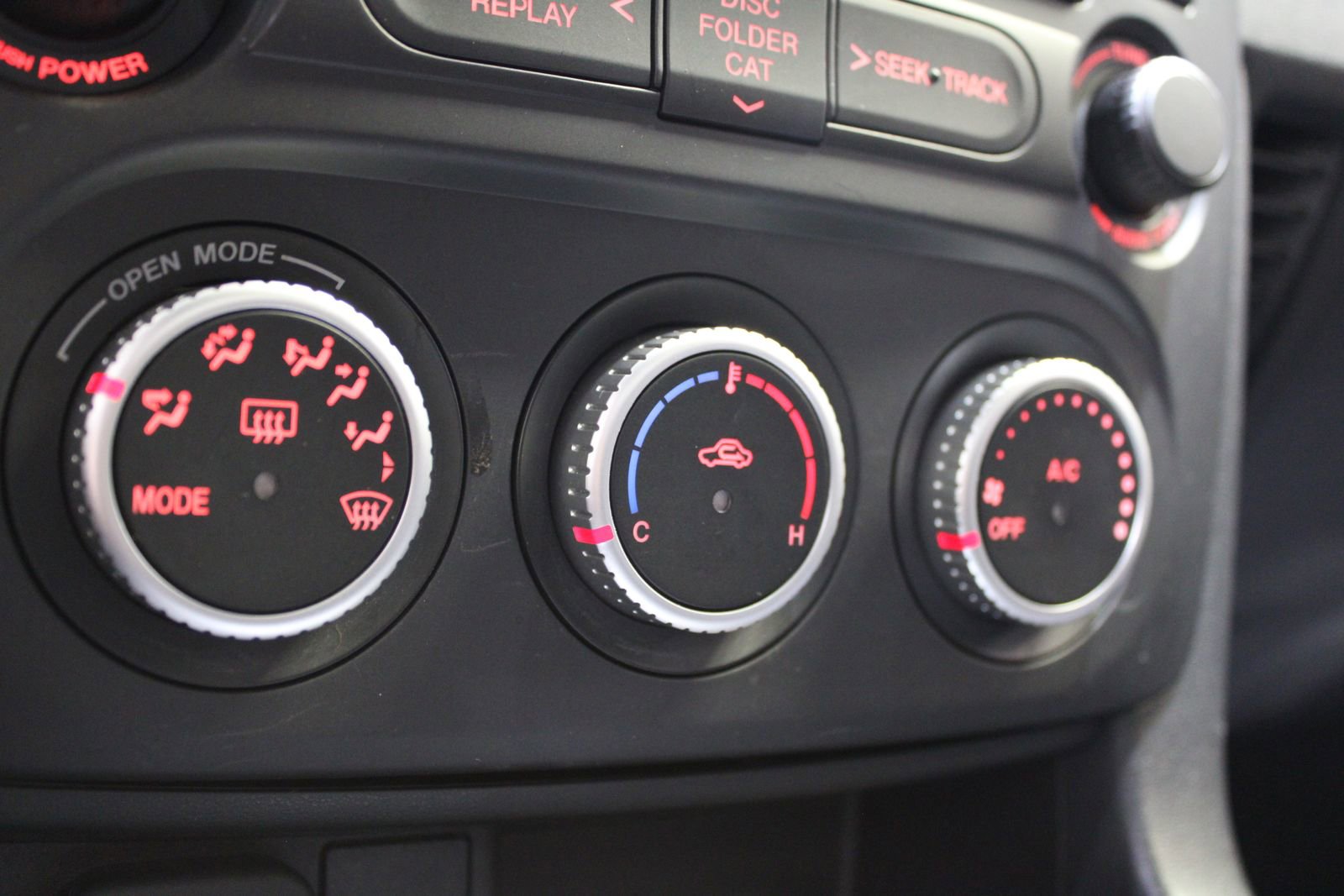 Used 2011 MAZDA MX-5 Miata Touring image 27