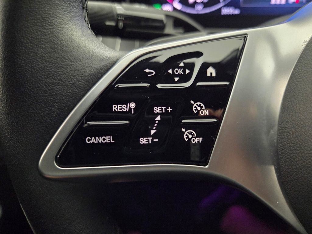 Used 2024 Mercedes-Benz C 300 Sedan image 18