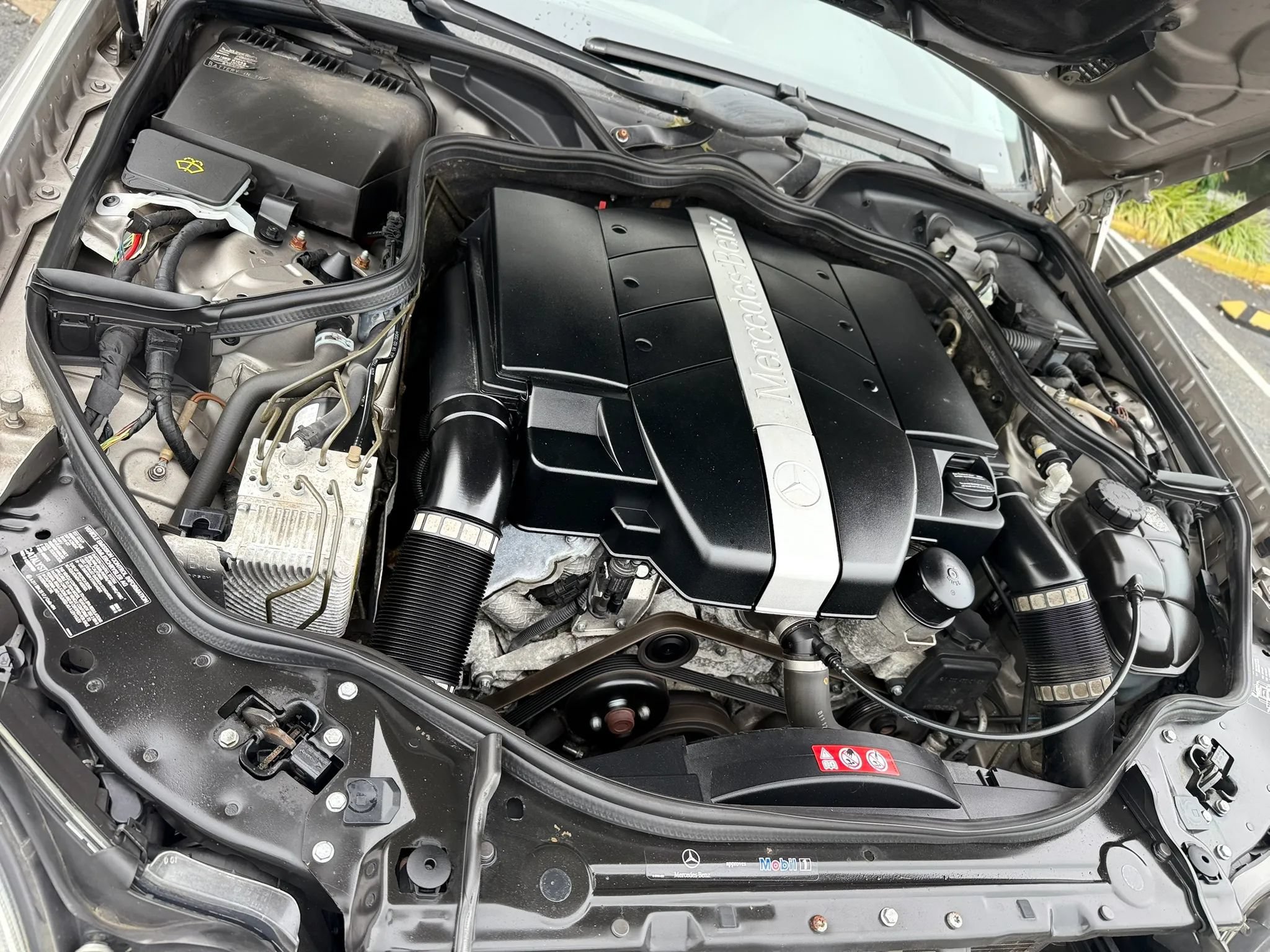 Used 2004 Mercedes-Benz E 320 Sedan image 37