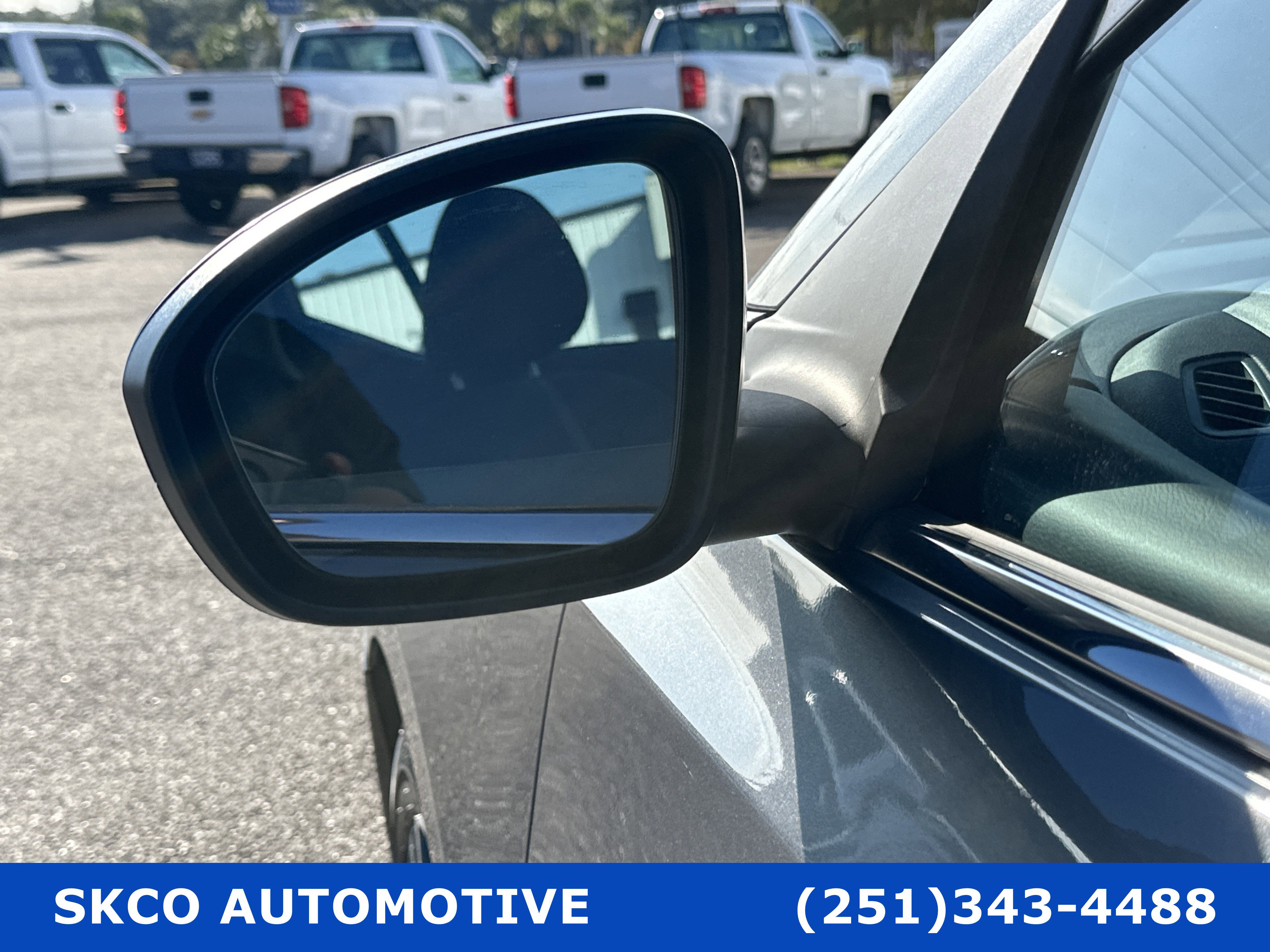 Used 2025 Nissan Sentra SV image 10