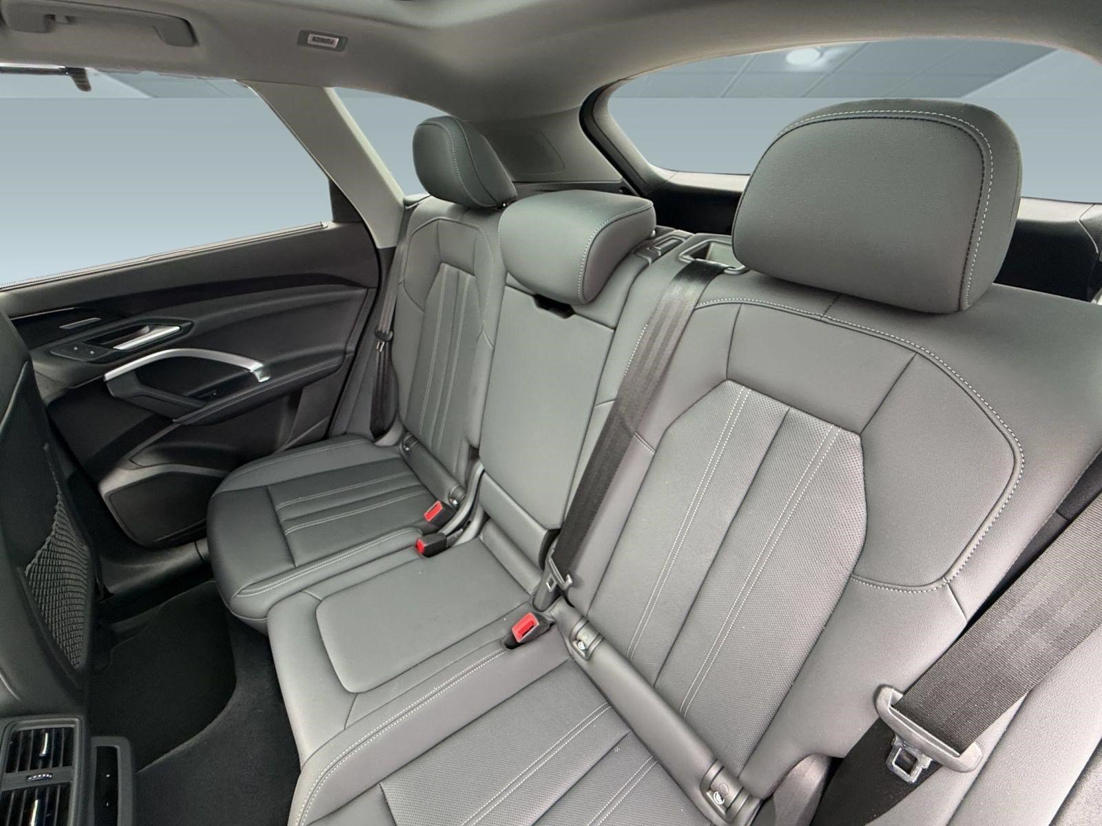 Certified 2025 Audi Q5 Premium w/ Premium Plus AWD/4WD image 24