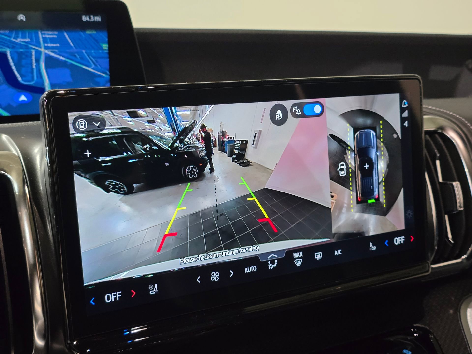 New 2026 Ford Expedition Max Platinum w/ Stealth Appearance Package image 33