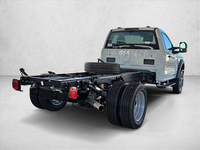 New 2026 Ford F450 XL w/ XL Chrome Package RWD image 2