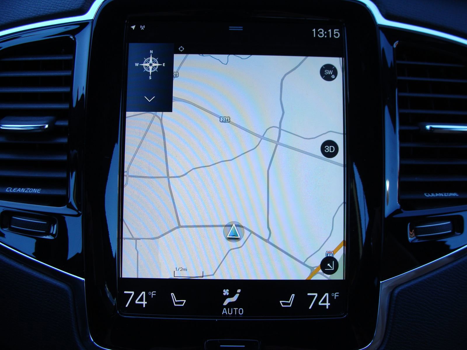 Used 2016 Volvo XC90 T6 Momentum w/ Momentum Plus Package image 16