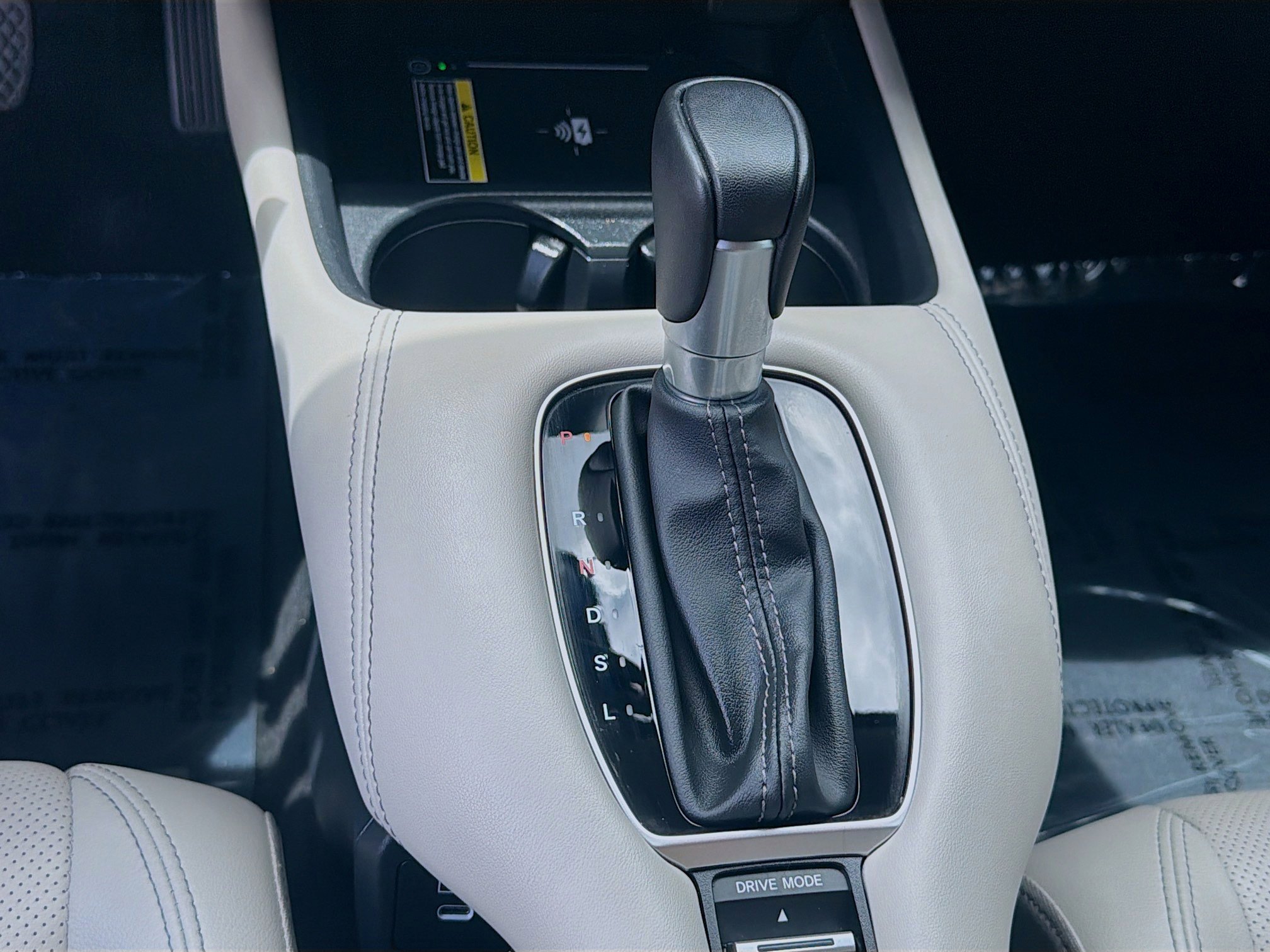 Certified 2024 Honda HR-V EX-L image 16