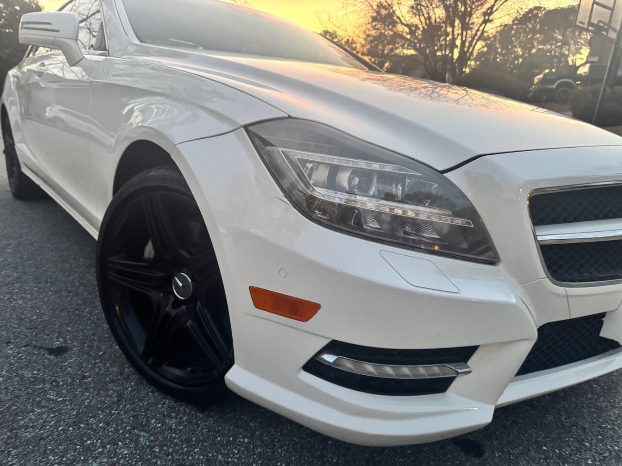 Used 2014 Mercedes-Benz CLS 550 w/ Premium 1 Package image 6