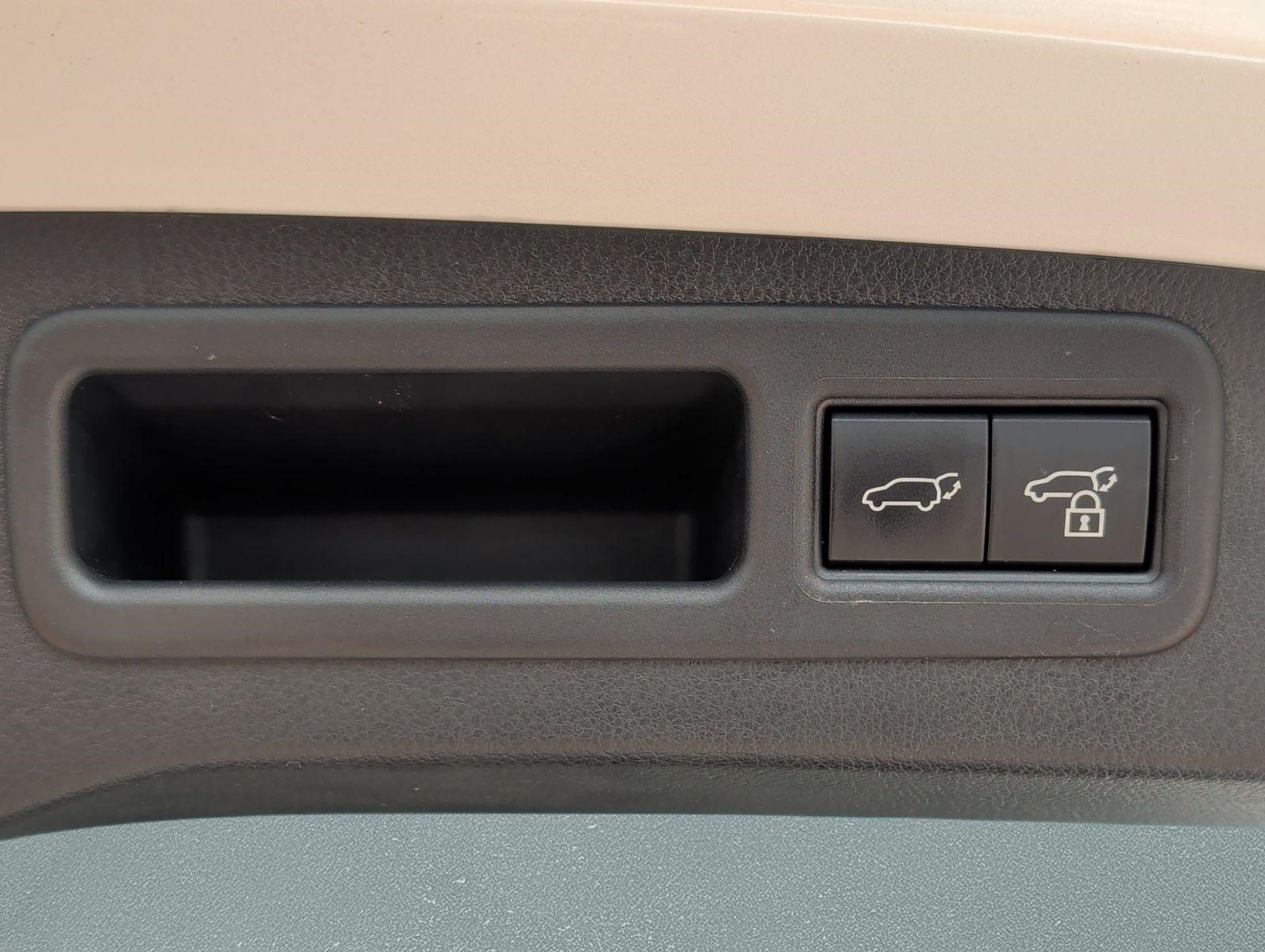 Used 2023 Lexus RX 350 FWD w/ Accessory Package image 30