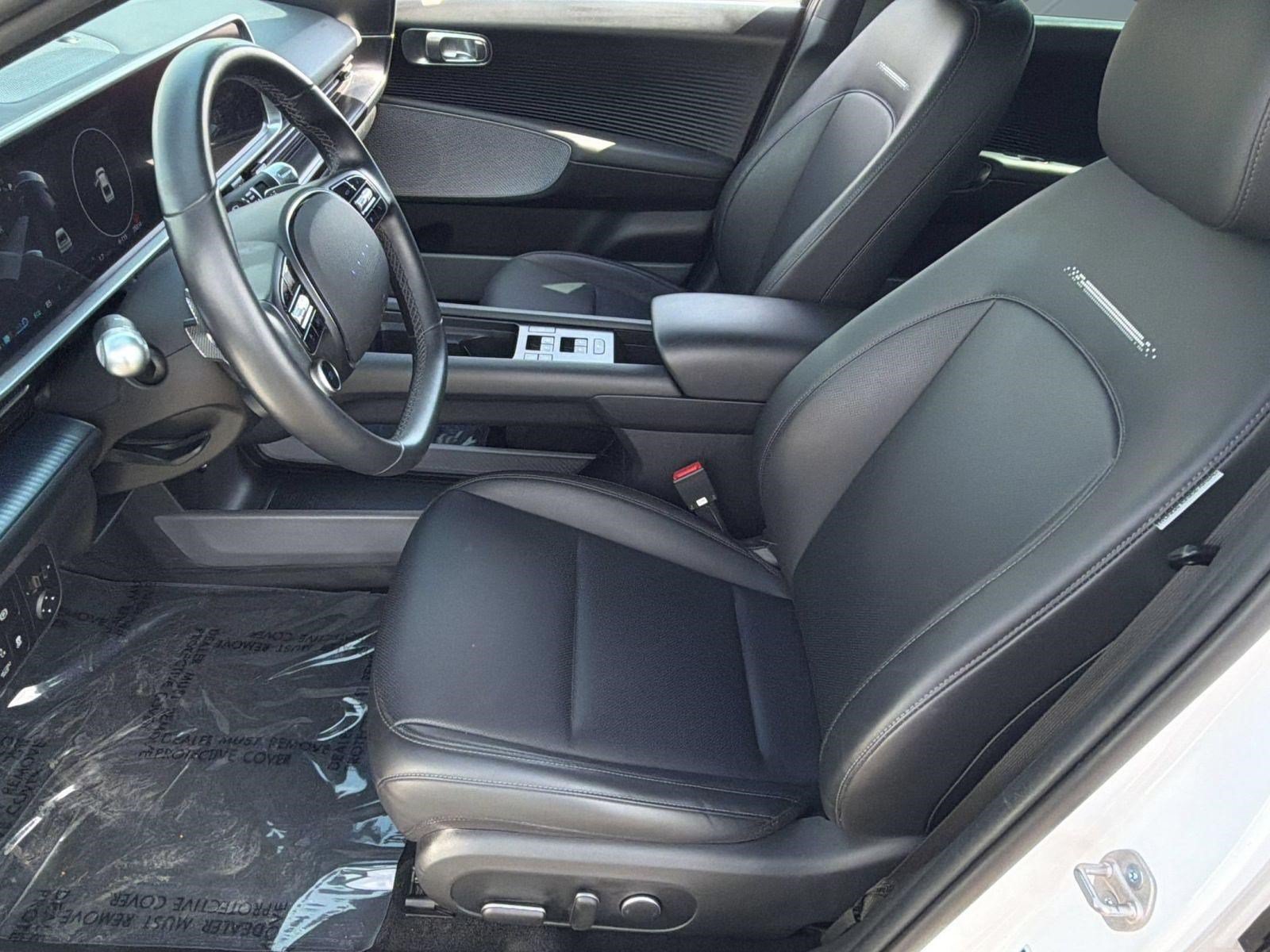 Used 2023 Hyundai Ioniq 6 SEL AWD/4WD image 5