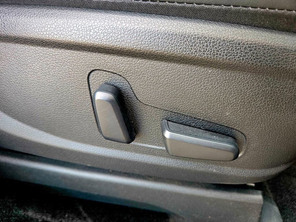 Used 2022 Hyundai Palisade Calligraphy image 29