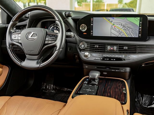 Used 2021 Lexus LS 500 AWD w/ Interior Upgrade Package image 18