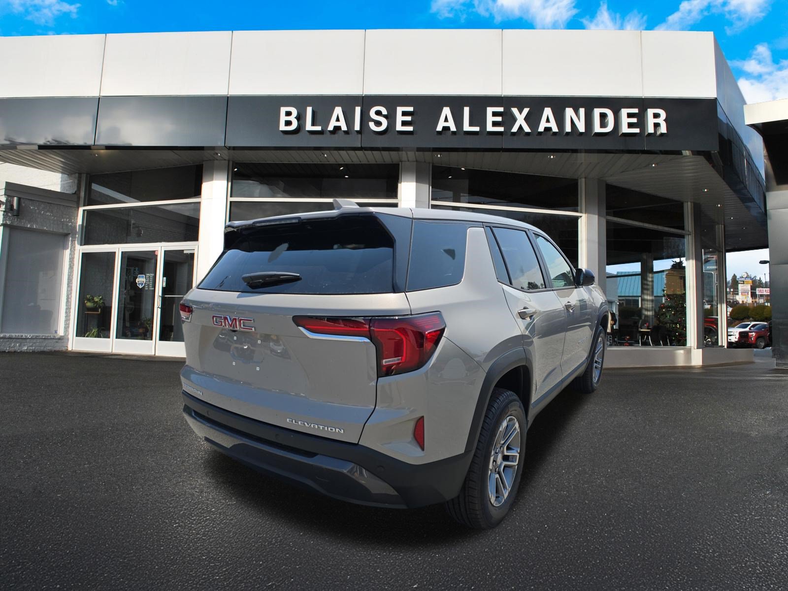 New 2027 GMC Terrain Elevation w/ LPO, Floor Liner Package FWD image 3