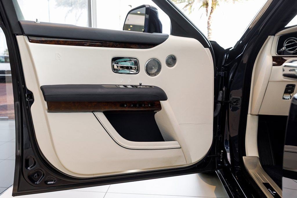 Used 2021 Rolls-Royce Ghost image 29