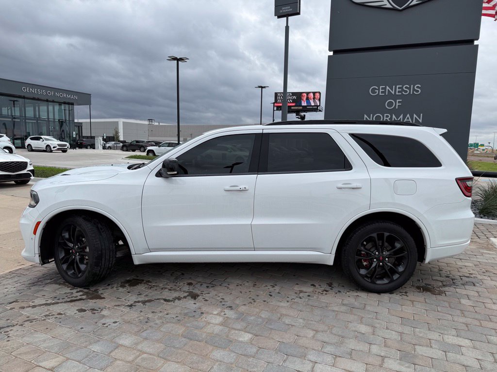 Used 2023 Dodge Durango R/T RWD image 2