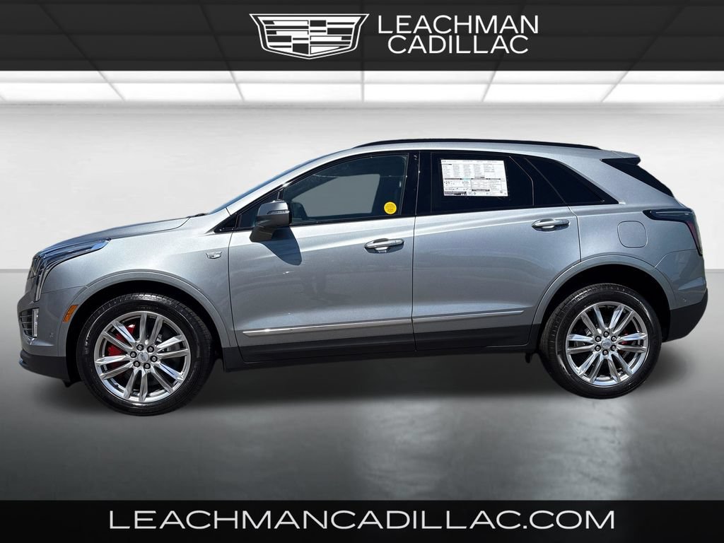 New 2026 Cadillac XT5 Sportv w/ LPO, Floor Liner Package AWD/4WD image 6