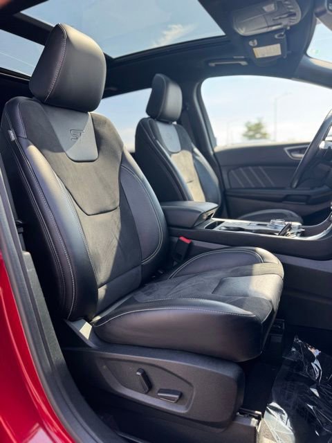 Certified 2022 Ford Edge ST w/ Equipment Group 401A AWD/4WD image 27