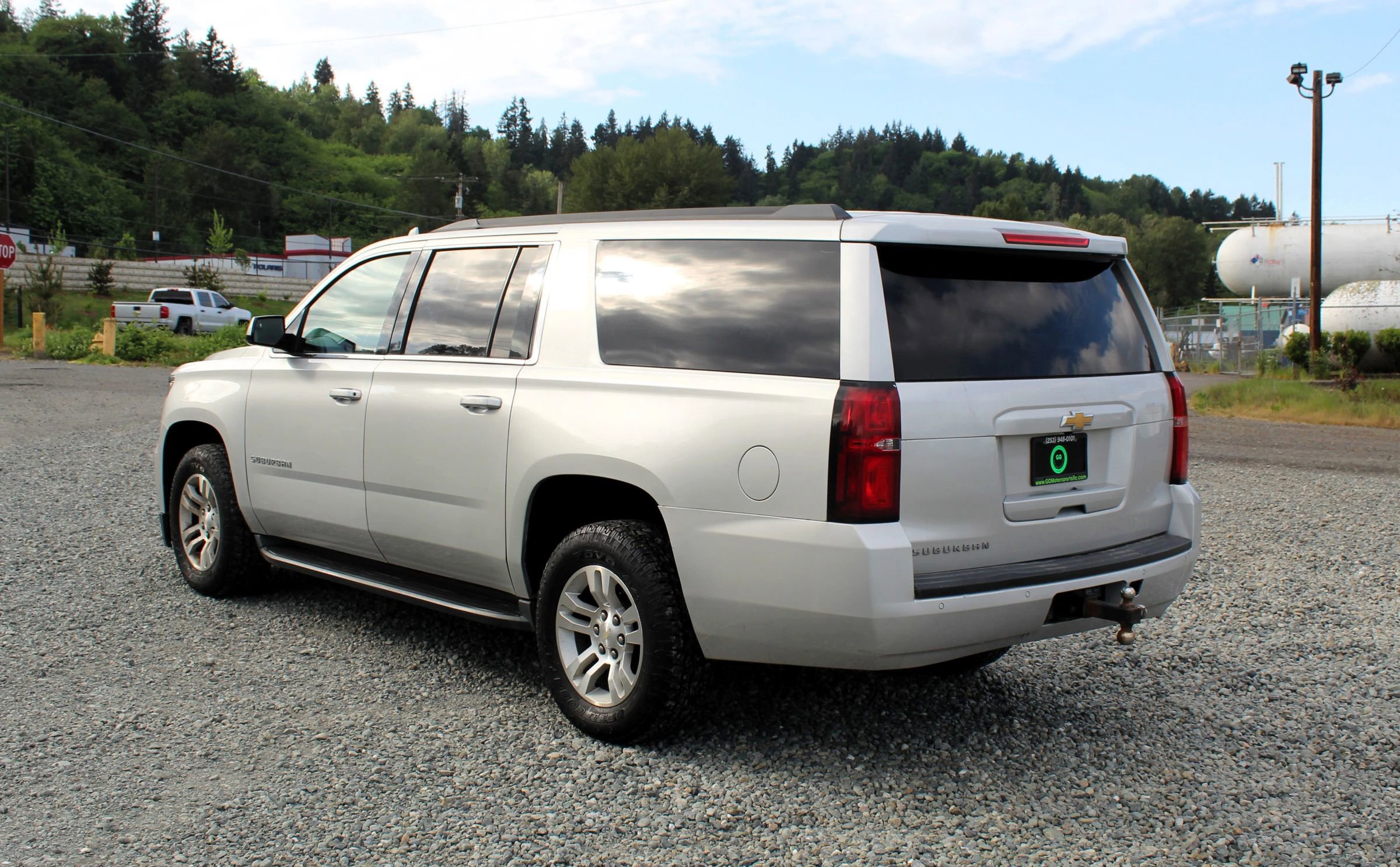 Used 2016 Chevrolet Suburban LT AWD/4WD image 5