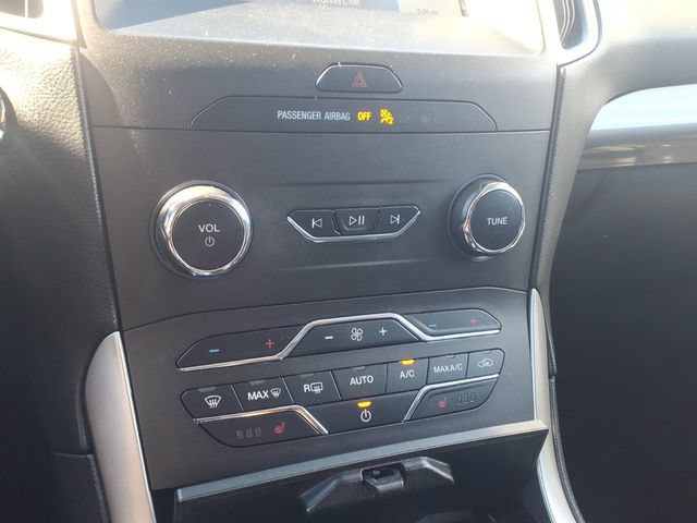 Used 2020 Ford Edge SEL w/ Convenience Package AWD/4WD image 18