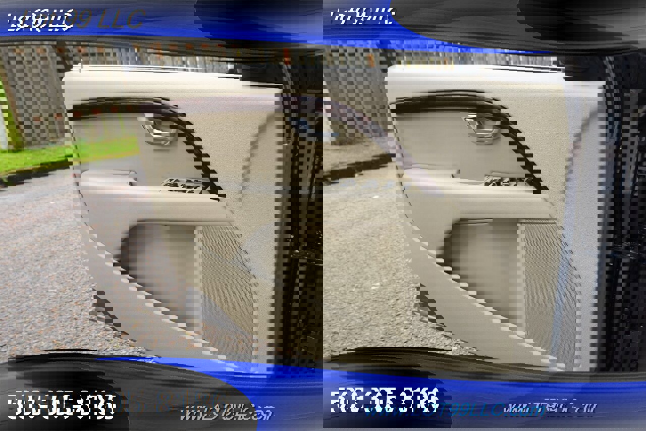 Used 2010 Volvo XC70 T6 image 25