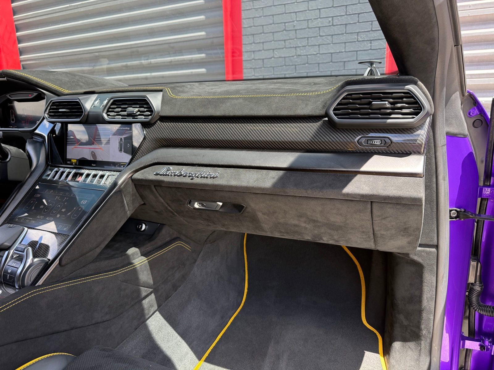 Used 2024 Lamborghini Urus Performante image 28