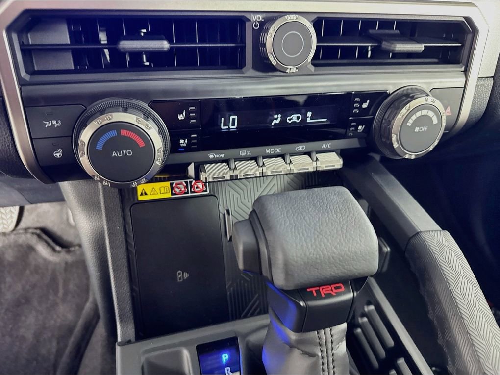 New 2026 Toyota 4Runner TRD Off-Road Premium AWD/4WD image 19