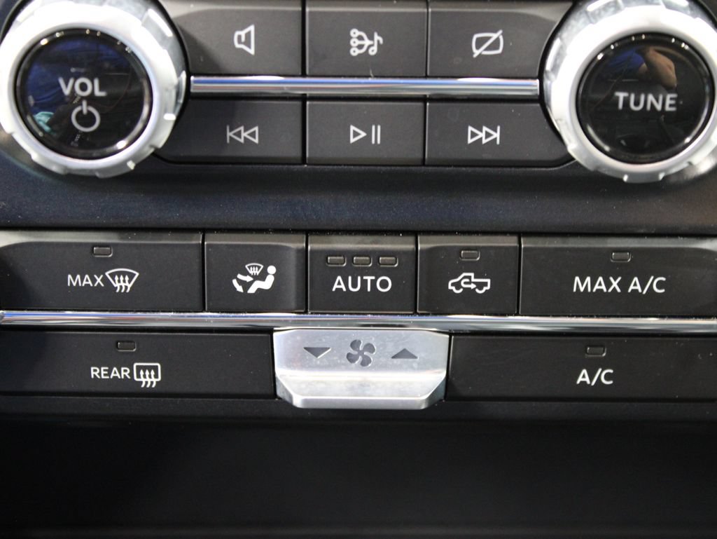 Used 2024 Ford F150 XLT w/ FX4 Off-Road Package AWD/4WD image 68