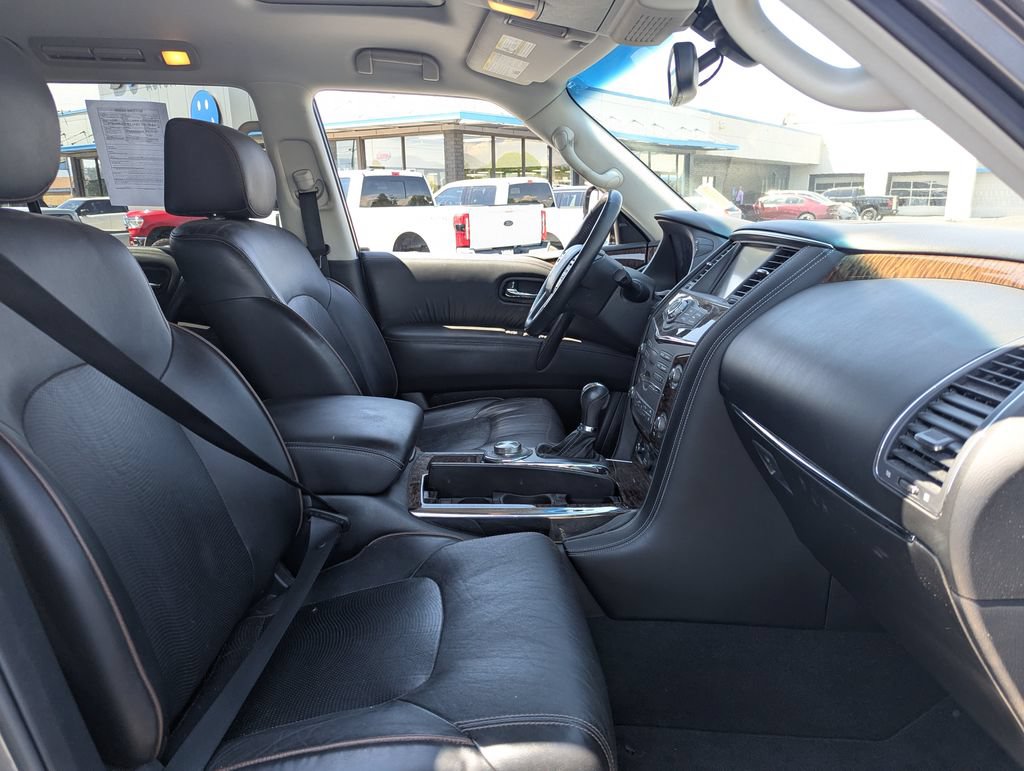 Used 2017 Nissan Armada Platinum AWD/4WD image 38