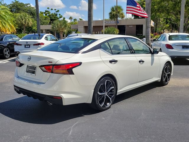 Used 2023 Nissan Altima 2.5 SR FWD image 4