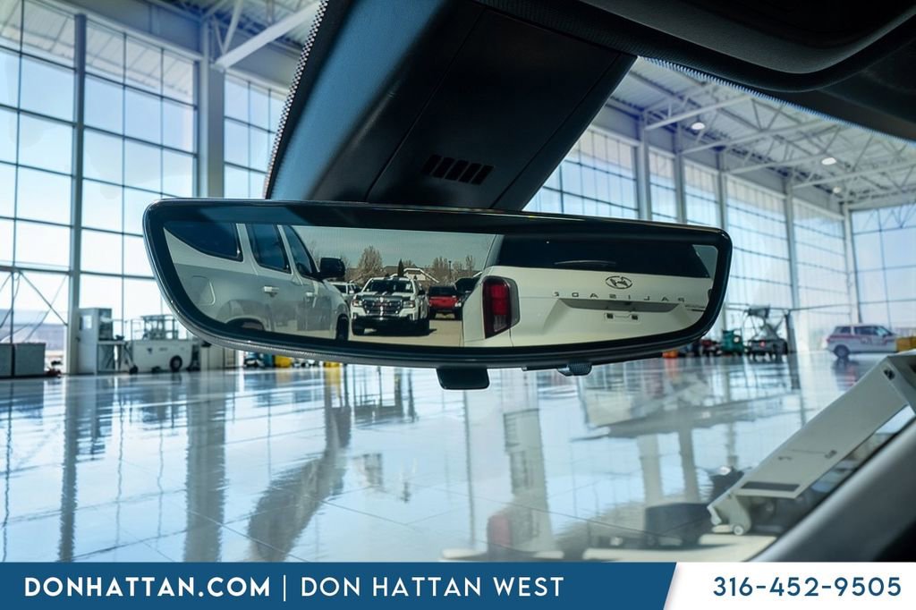 Used 2023 Chevrolet Blazer Premier w/ Driver Confidence II Package AWD/4WD image 12