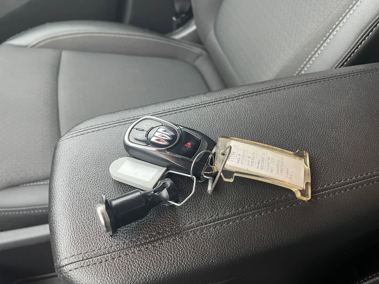 Used 2025 Buick Encore GX Preferred image 18