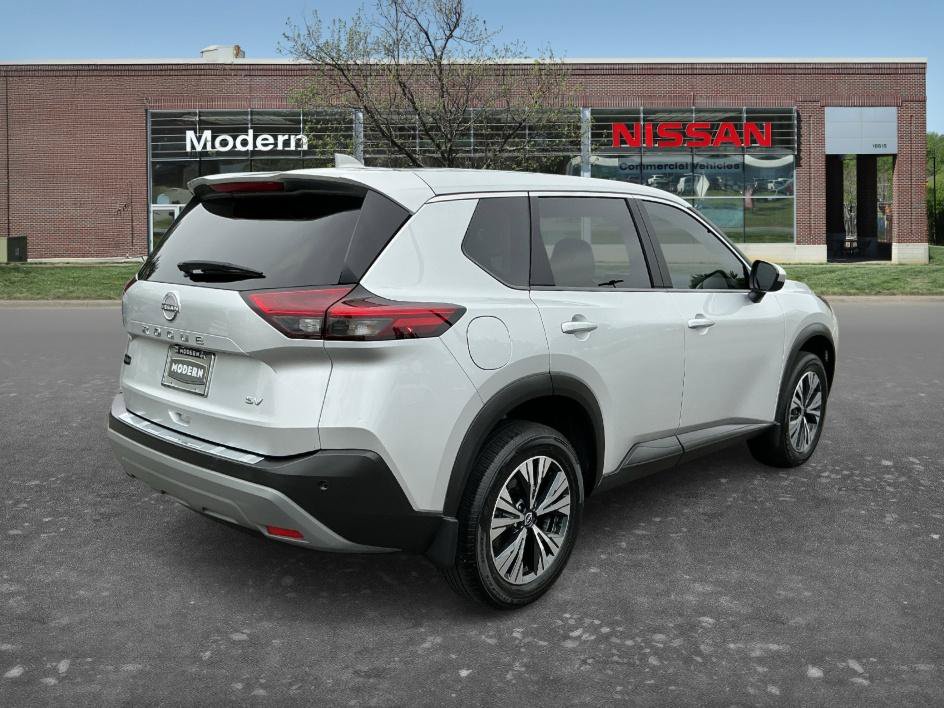 Certified 2023 Nissan Rogue SV FWD image 5