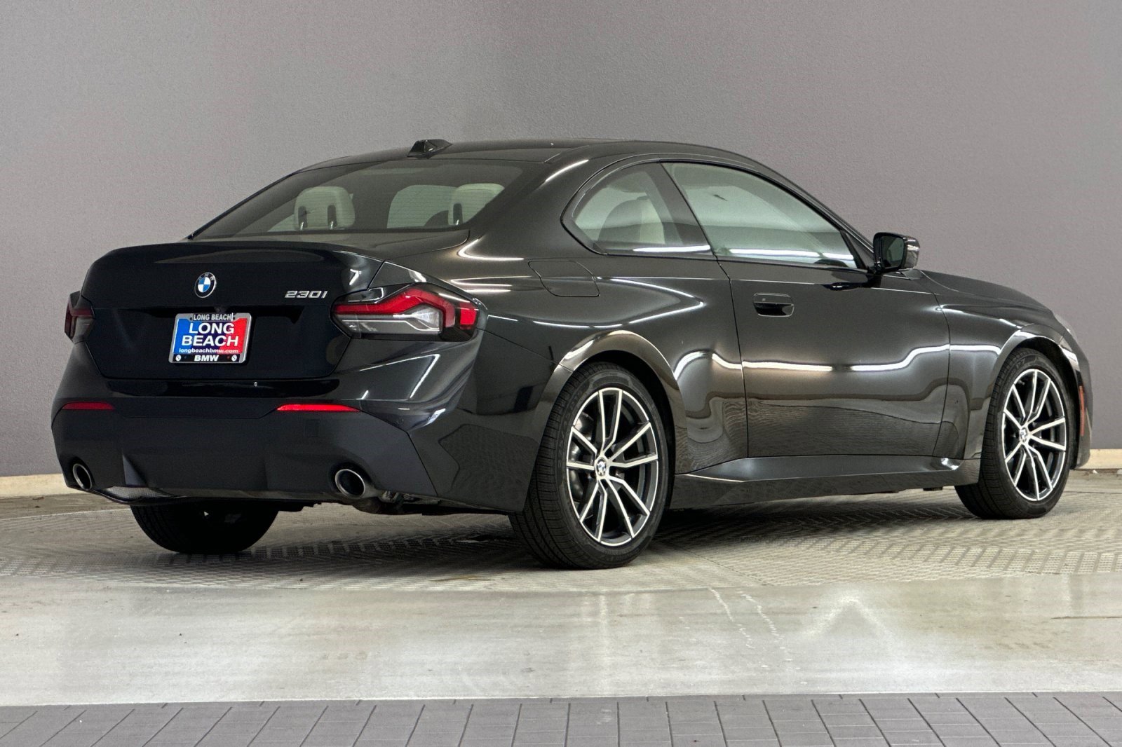 Used 2023 BMW 230i 230i w/ Convenience Package image 8