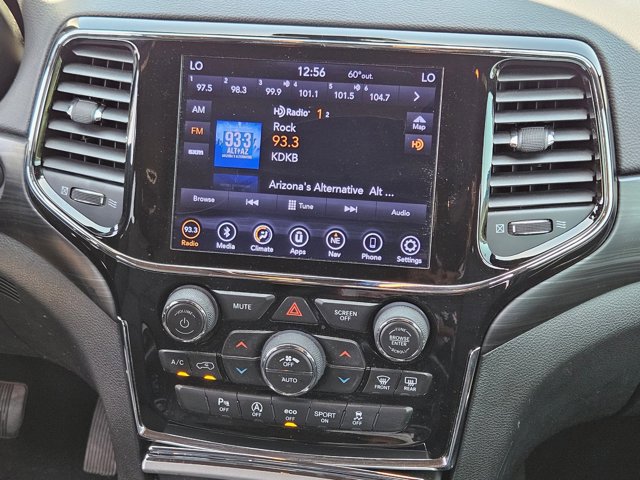 Used 2019 Jeep Grand Cherokee Laredo w/ 18" Wheel & 8.4" Radio Group RWD image 15