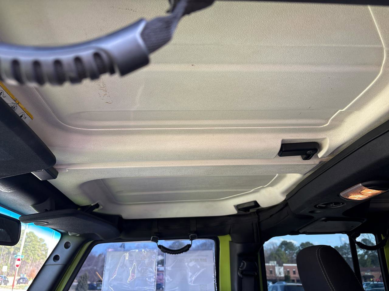 Used 2016 Jeep Wrangler Unlimited Rubicon w/ Max Tow Package image 34