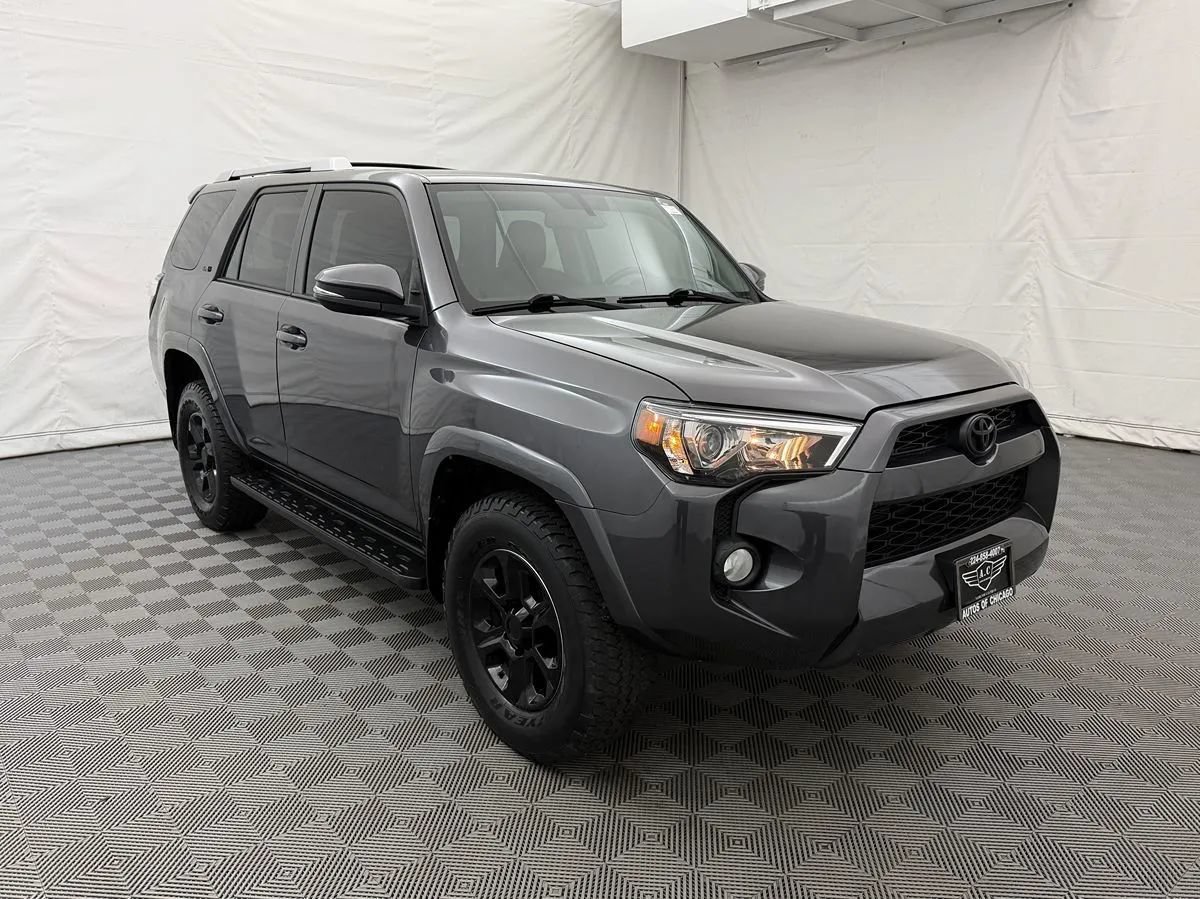 Used 2018 Toyota 4Runner SR5 Premium w/ Wilderness Package AWD/4WD image 4
